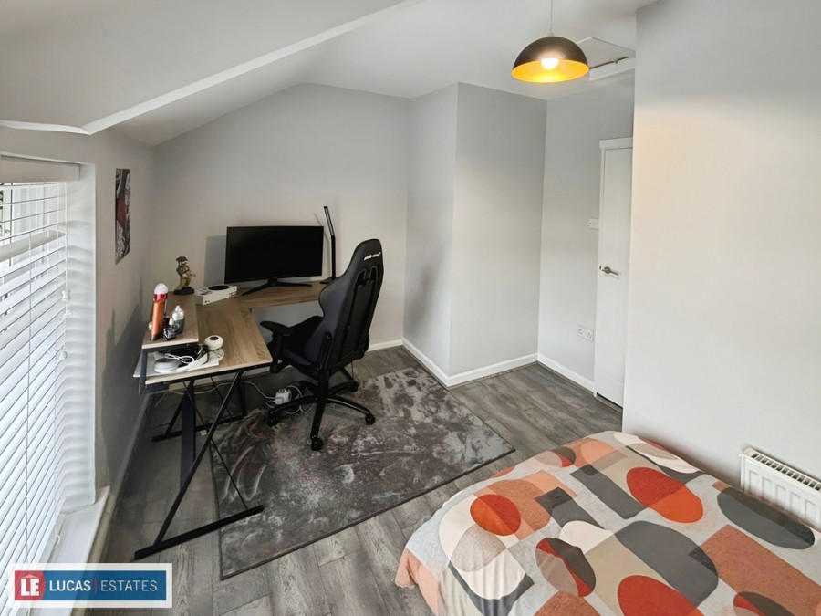 Images for Twynffald Rd, Cefn Fforest, Blackwood