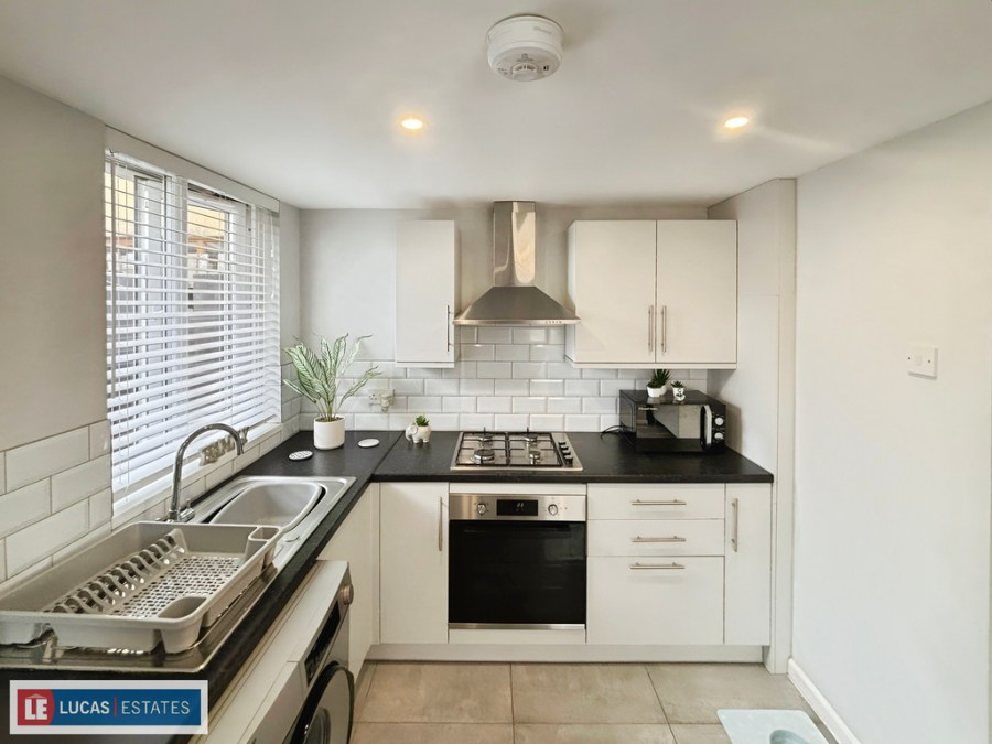 Images for Twynffald Rd, Cefn Fforest, Blackwood