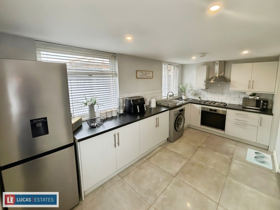 Images for Twynffald Rd, Cefn Fforest, Blackwood