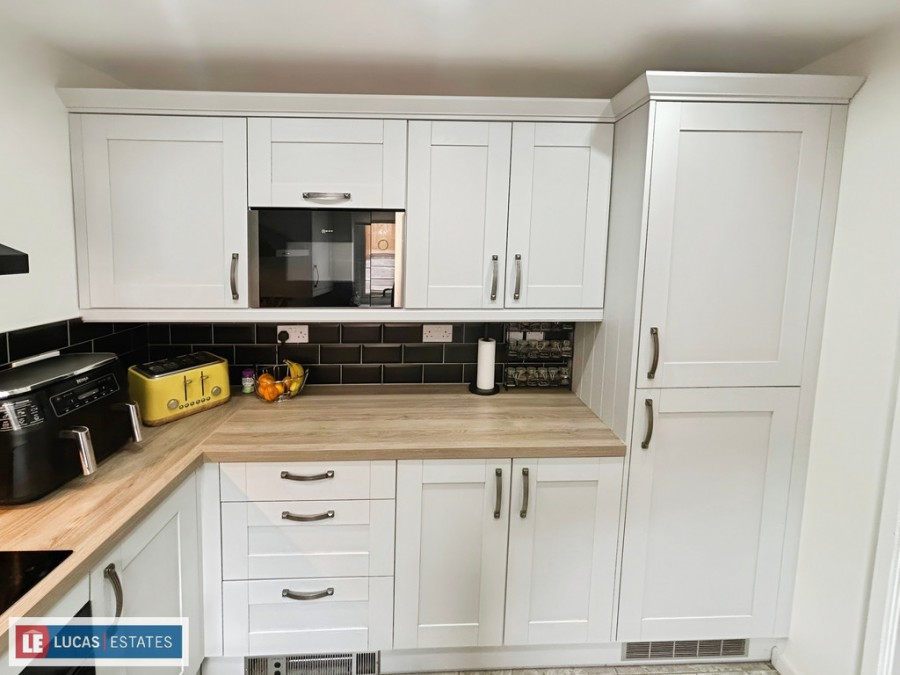 Images for Heathlands, Ystrad Mynach, Hengoed
