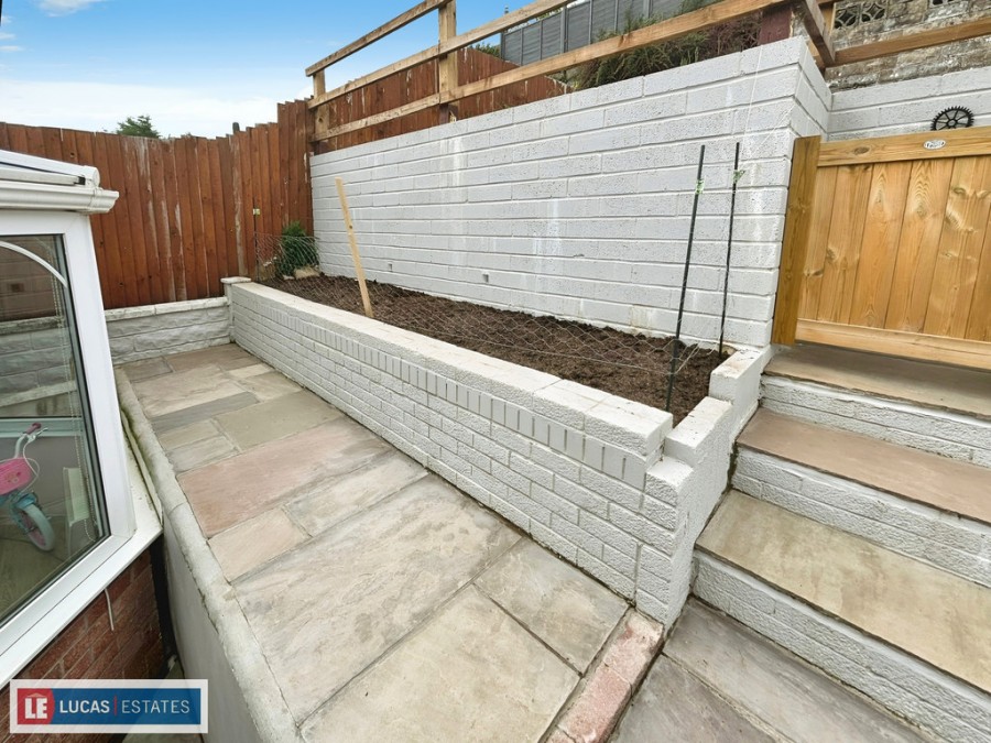 Images for Heathlands, Ystrad Mynach, Hengoed