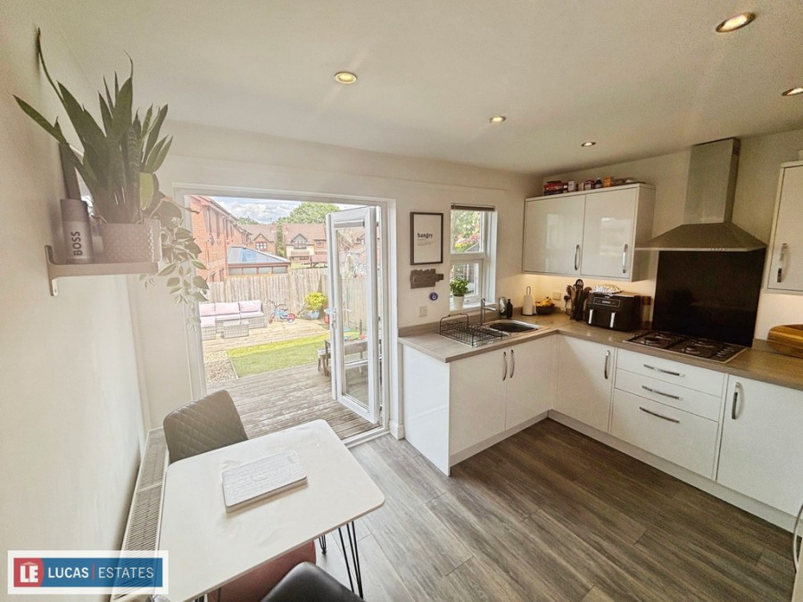 Images for Clos Llyswen, penpedairheol