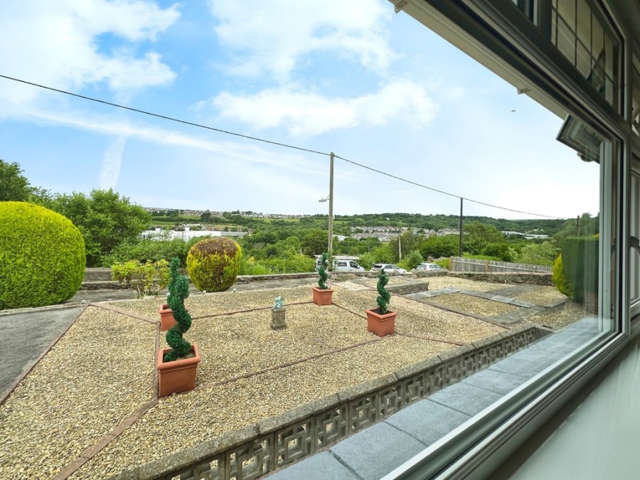 Images for Gellihaf Road, Fleur De Lis, Blackwood