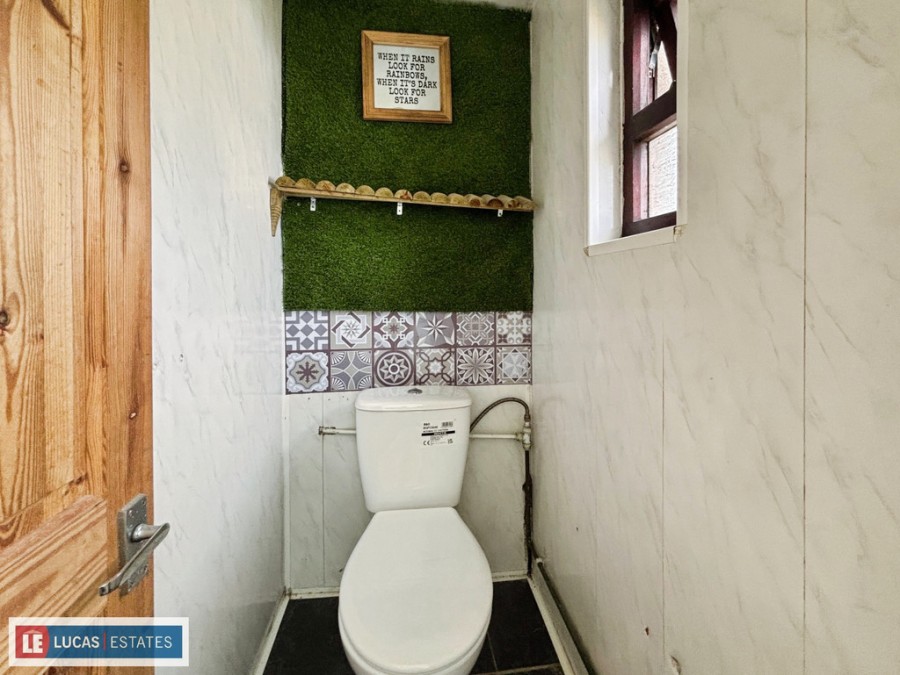 Images for Maesycwmmer, Hengoed