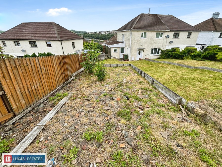 Images for Maesycwmmer, Hengoed