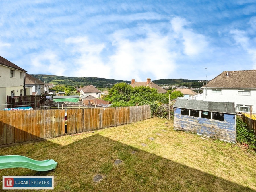 Images for Maesycwmmer, Hengoed