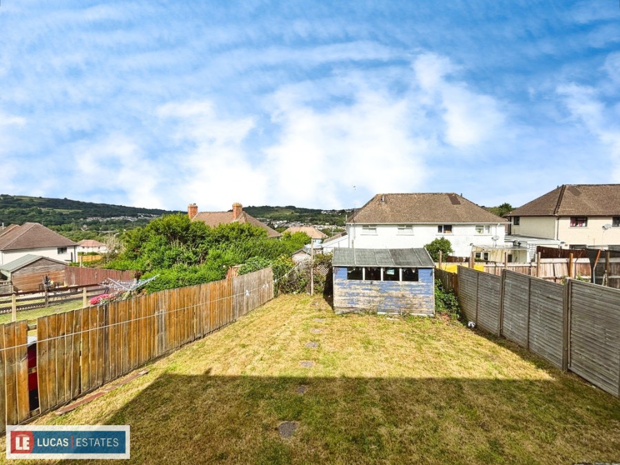 Images for Maesycwmmer, Hengoed