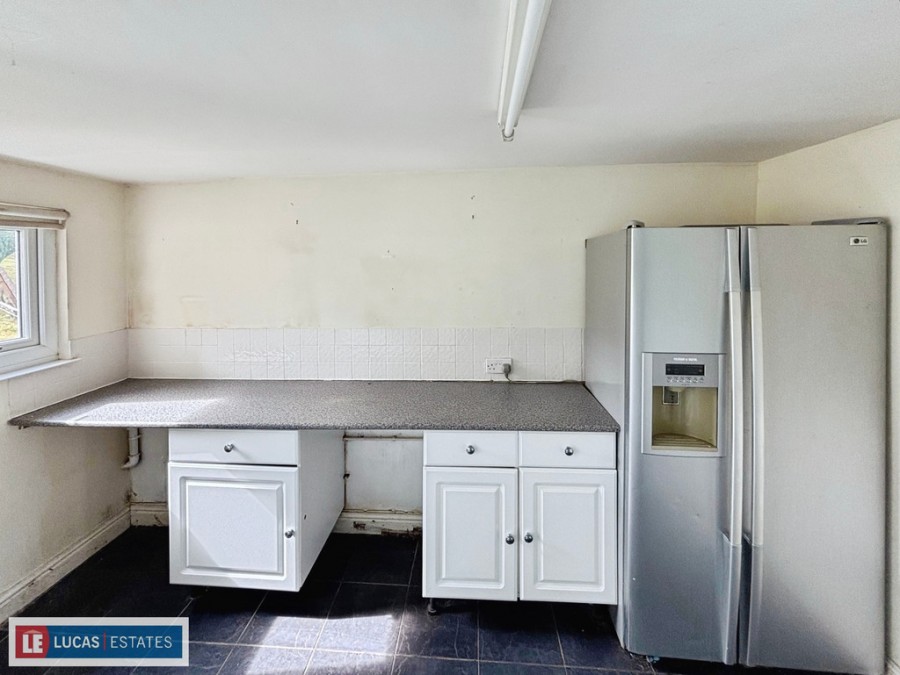 Images for Maesycwmmer, Hengoed