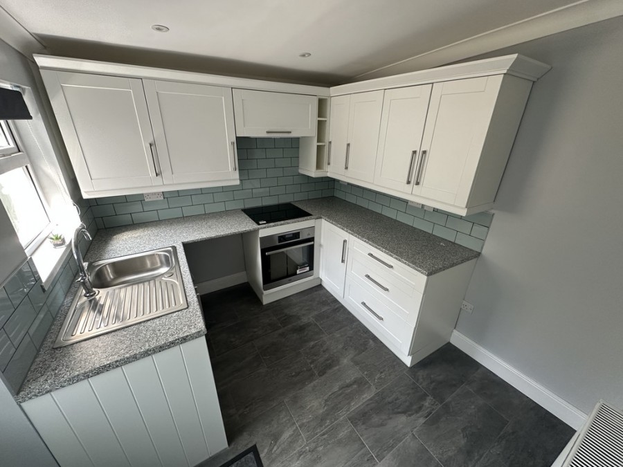 Images for 10 Thornwood Place