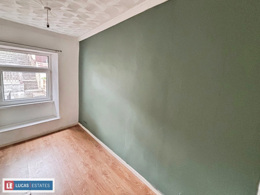 Images for Thornwood Place, Treharris
