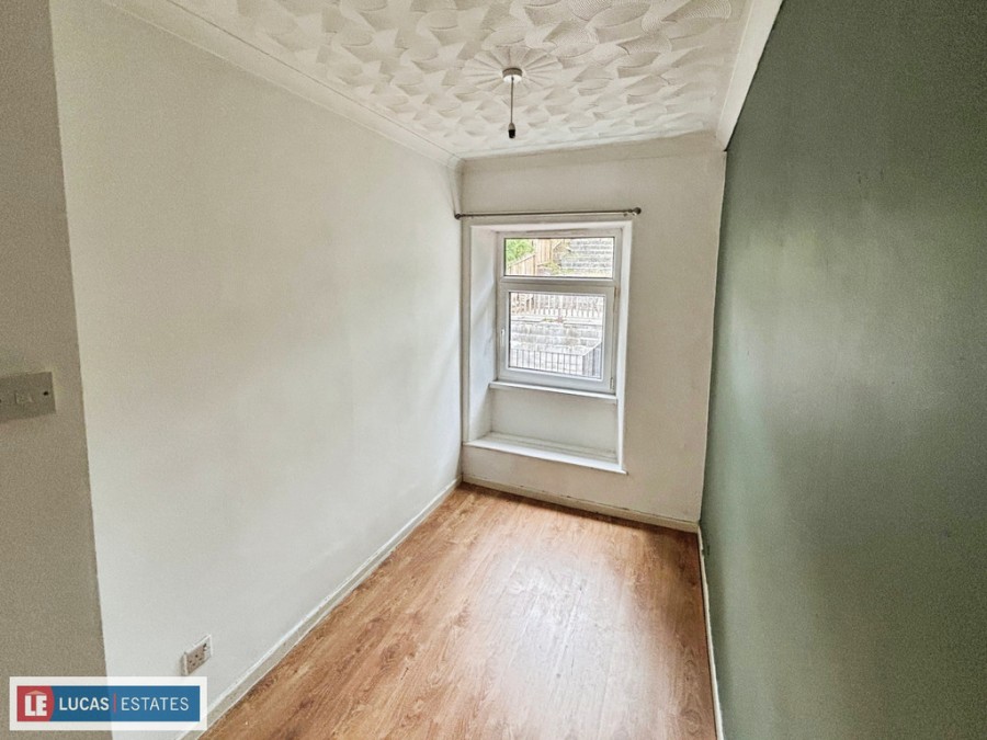 Images for Thornwood Place, Treharris
