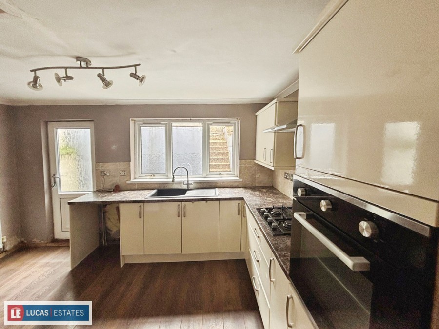 Images for Thornwood Place, Treharris