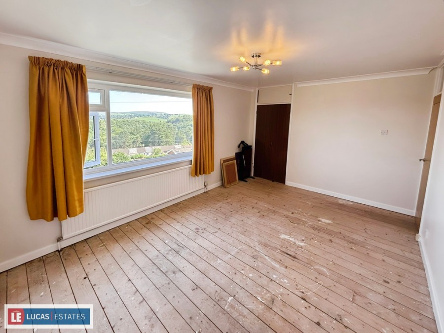 Images for Ashgrove, Edwardsville, Treharris