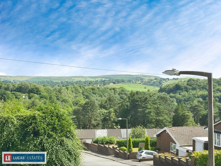 Images for Ashgrove, Edwardsville, Treharris