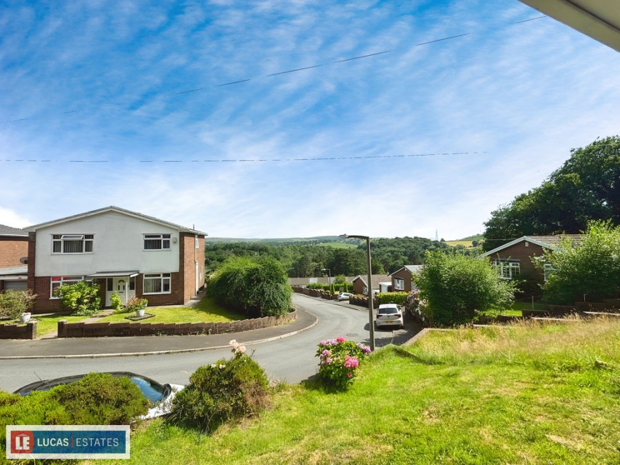 Images for Ashgrove, Edwardsville, Treharris