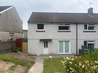 Gelligroes Road, Blackwood
