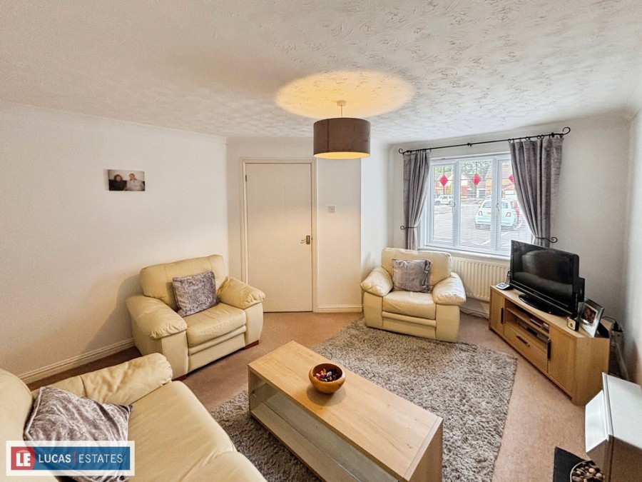 Images for Clos Cae Pwll, Nelson, Treharris