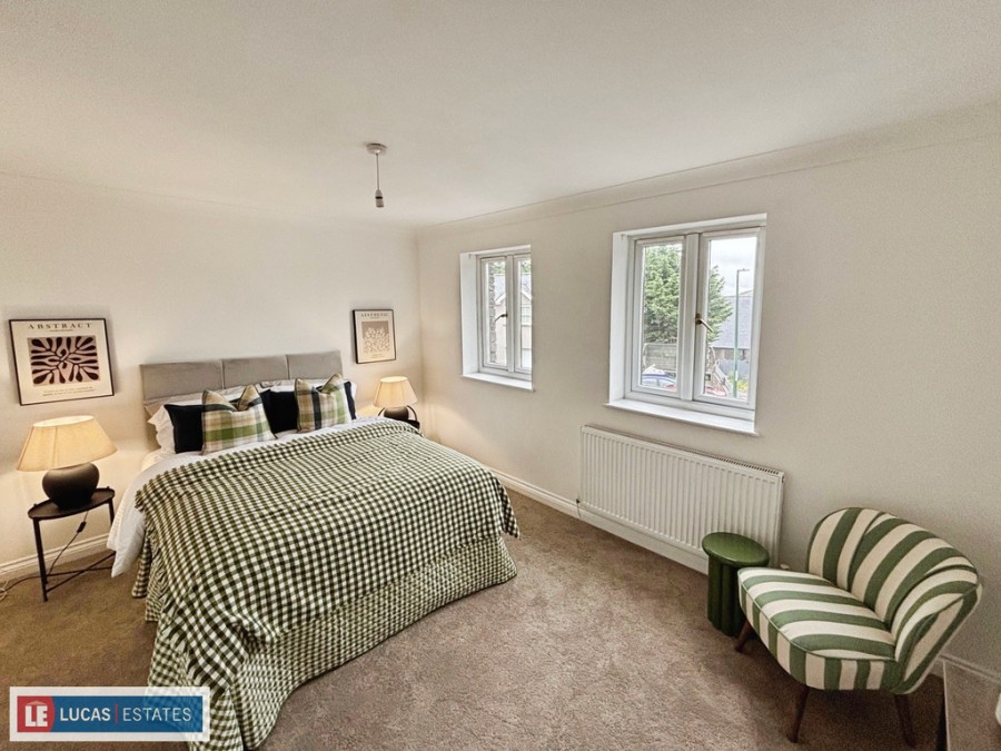 Images for Marian Close, Tredegar