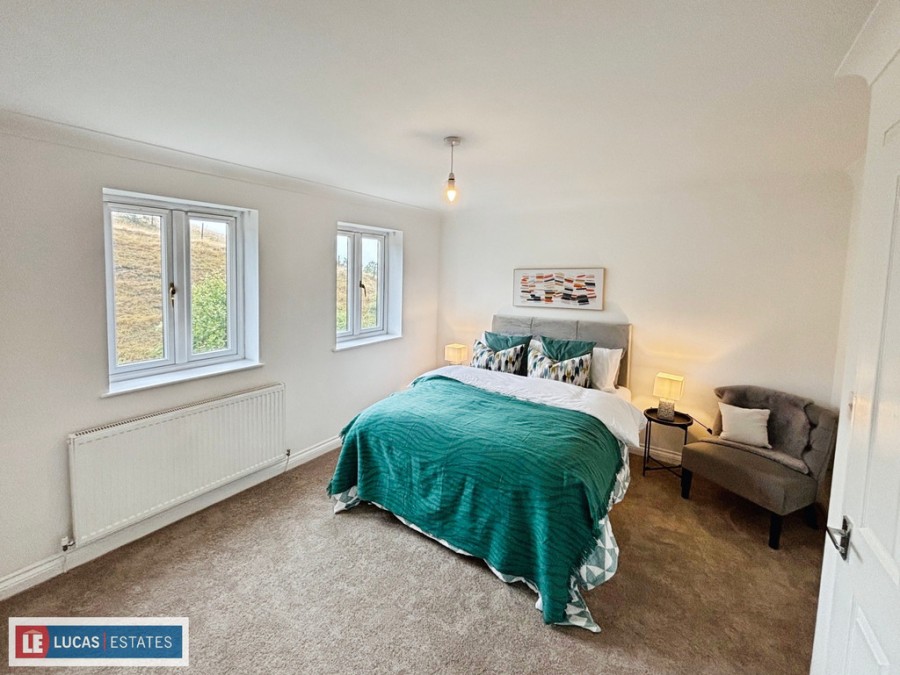 Images for Marian Close, Tredegar