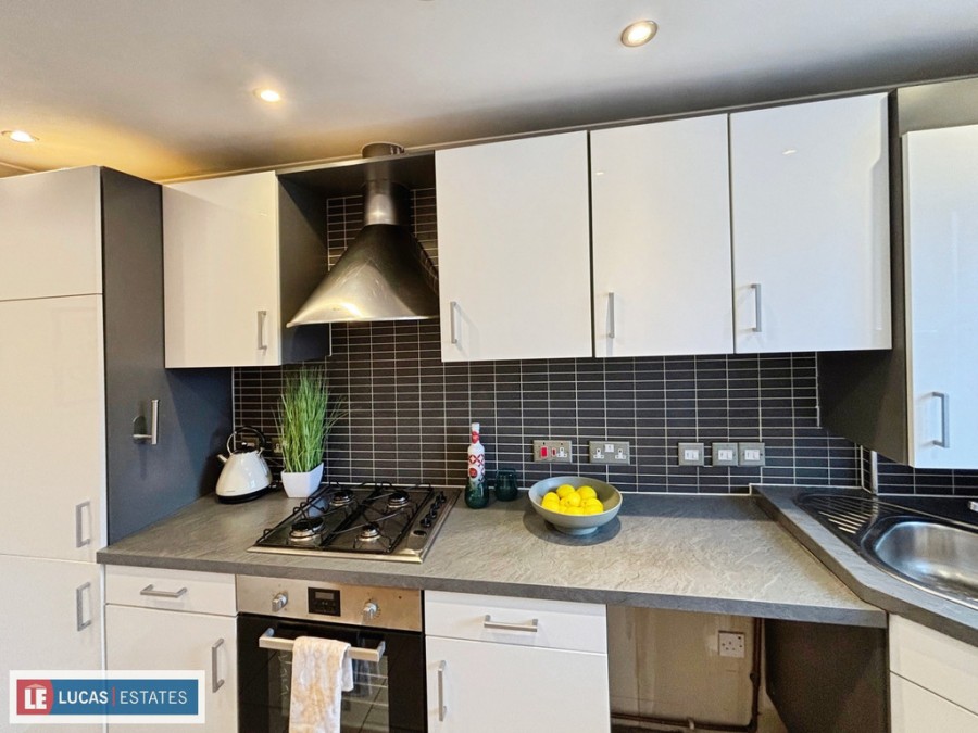Images for Marian Close, Tredegar