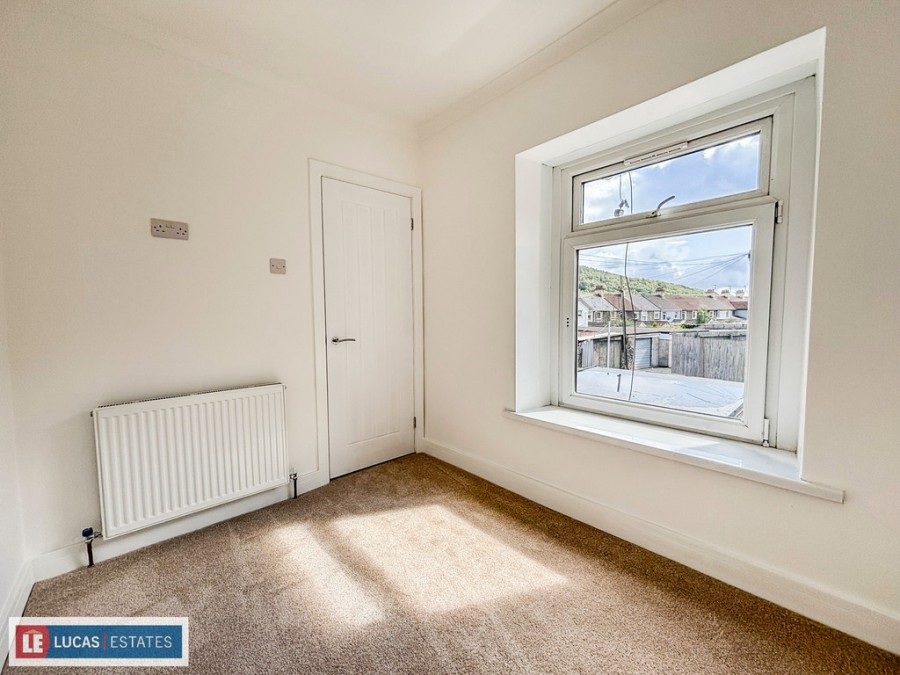 Images for Oakfield Street, Llanbradach, Caerphilly