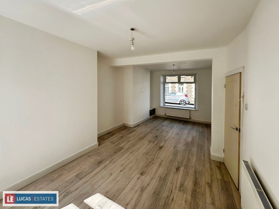 Images for Oakfield Street, Llanbradach, Caerphilly