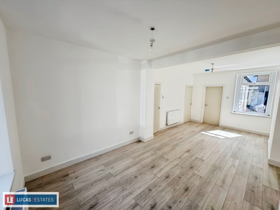 Images for Oakfield Street, Llanbradach, Caerphilly