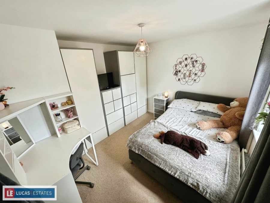 Images for Pendinas Avenue, Crumlin, Newport