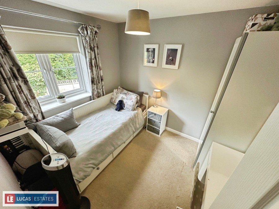 Images for Pendinas Avenue, Crumlin, Newport