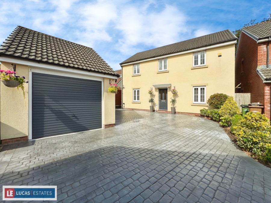 Images for Pendinas Avenue, Crumlin, Newport