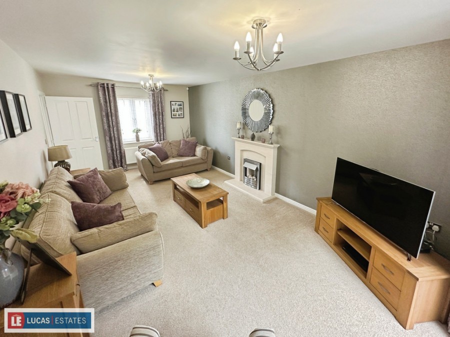 Images for Pendinas Avenue, Crumlin, Newport