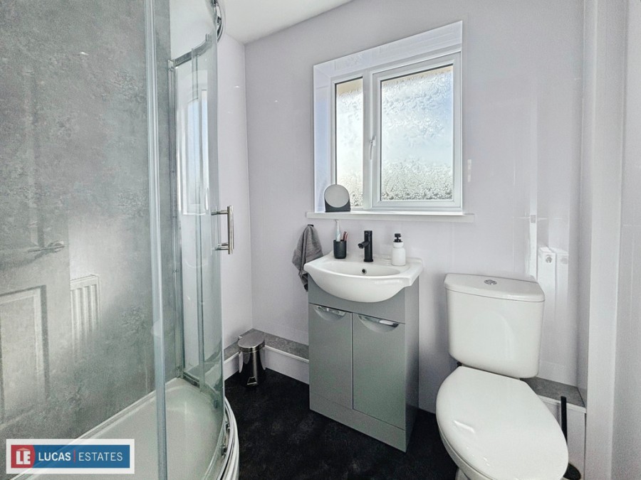 Images for Y Cedrwydden, Blackwood