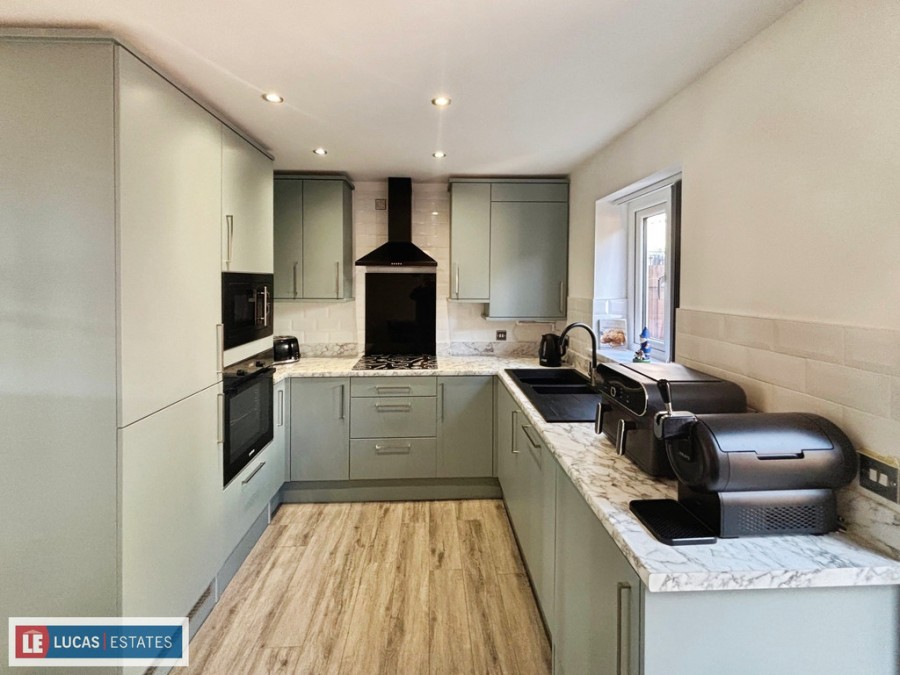 Images for Y Cedrwydden, Blackwood