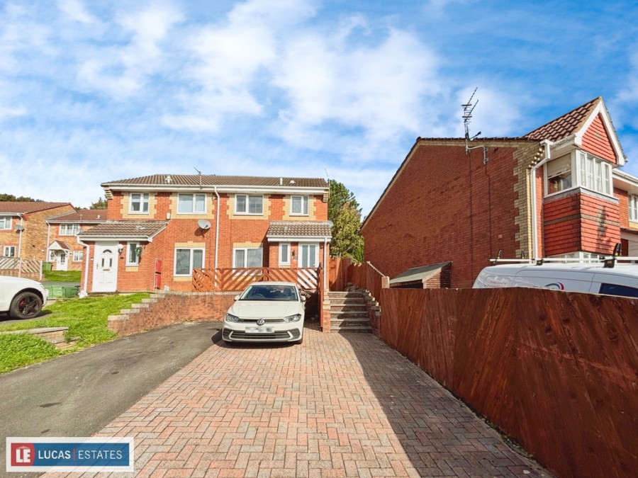 Images for Y Cedrwydden, Blackwood