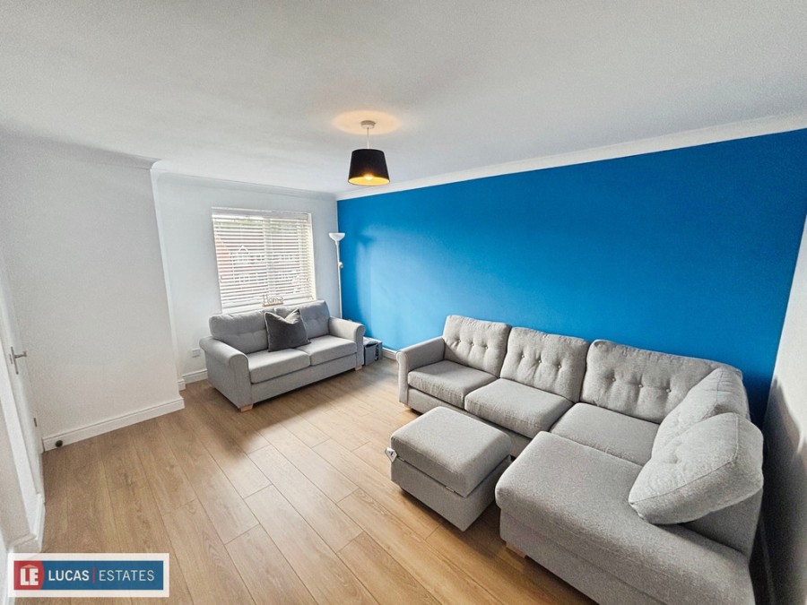 Images for Y Cedrwydden, Blackwood