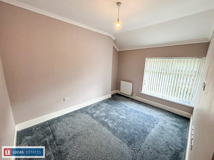 Images for Leicester Square, Gelligaer, Hengoed