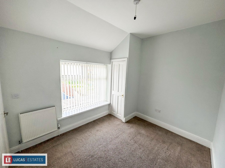 Images for Leicester Square, Gelligaer, Hengoed