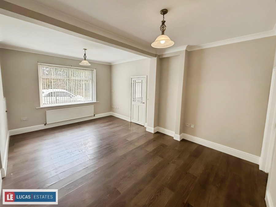 Images for Leicester Square, Gelligaer, Hengoed