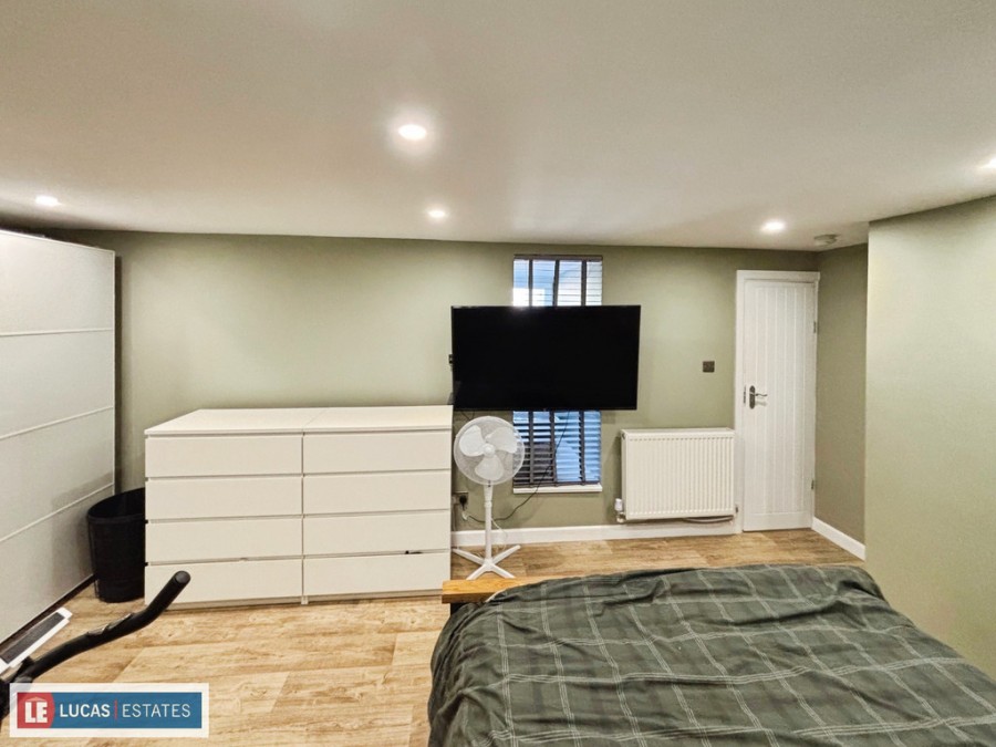 Images for Ystrad Mynach, Hengoed