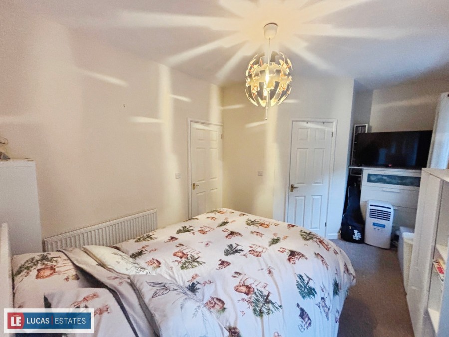 Images for The Railway Junction, Ystrad Mynach, Hengoed