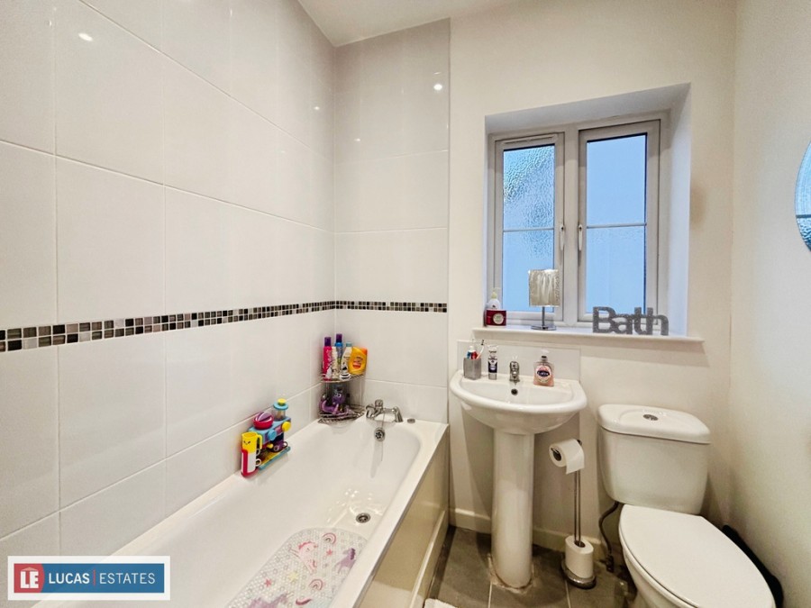 Images for The Railway Junction, Ystrad Mynach, Hengoed