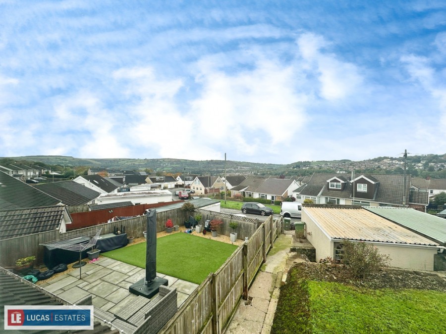 Images for Shirdale Close, Maesycwmmer