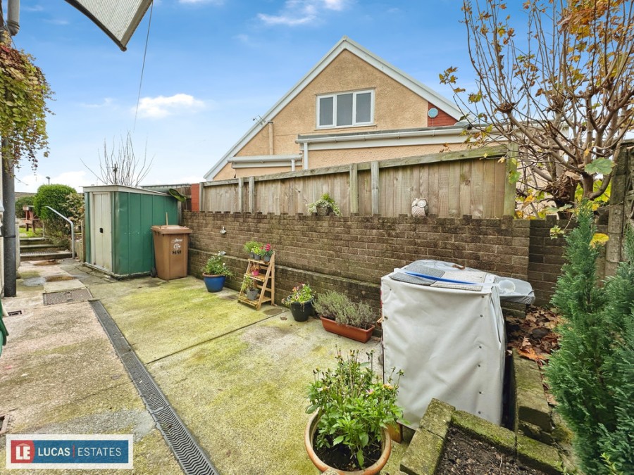 Images for Shirdale Close, Maesycwmmer