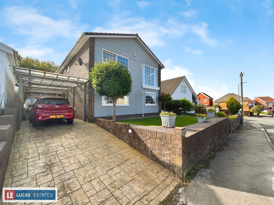 Images for Gellideg Heights, Maesycwmmer, Caerphilly County Borough