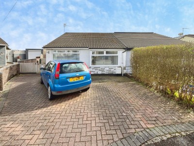 Hadrians Close, Gelligaer, Hengoed