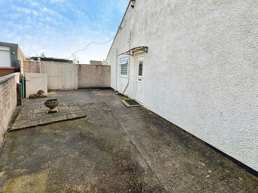 Images for Hadrians Close, Gelligaer, Hengoed