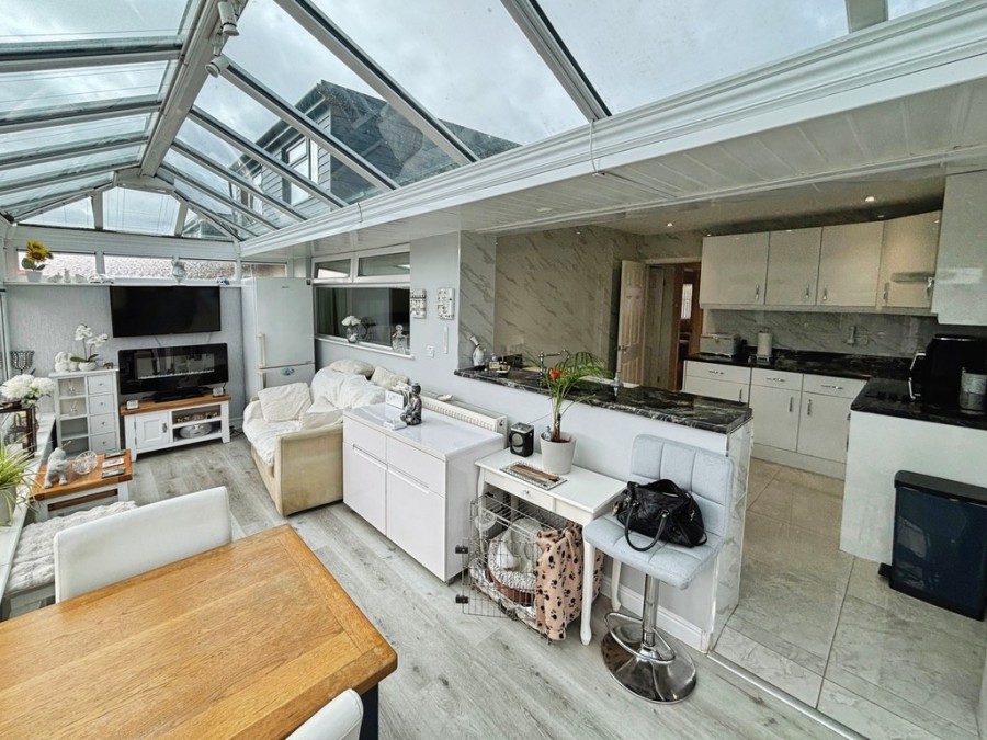 Images for Hadrians Close, Gelligaer, Hengoed