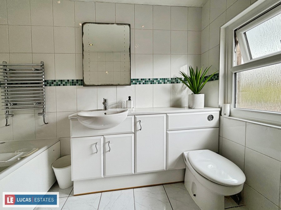 Images for Gelligroes Road, Pontllanfraith, Blackwood