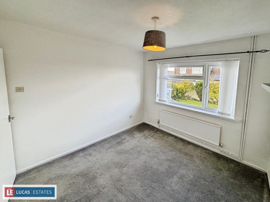 Images for St. Annes Gardens, Maesycwmmer