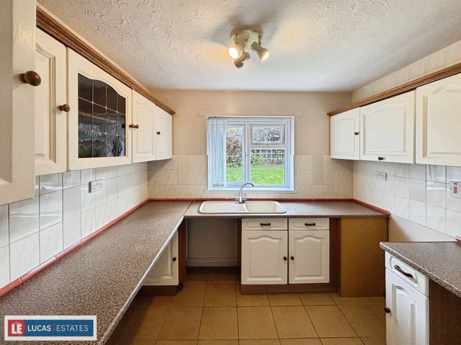 Images for St. Annes Gardens, Maesycwmmer